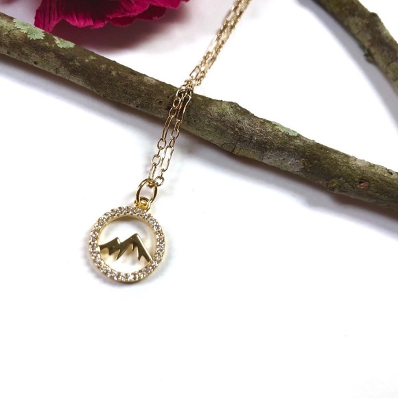 Mountain Necklace, Wanderlust ,Nature, Minimalist - Picture 2 of 10